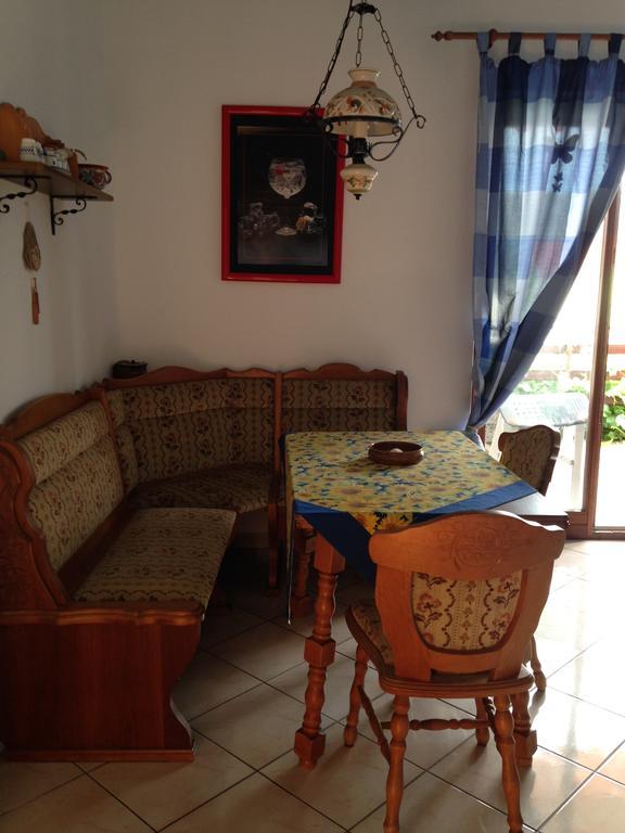 Apartments Vanda Vrboska Habitación foto