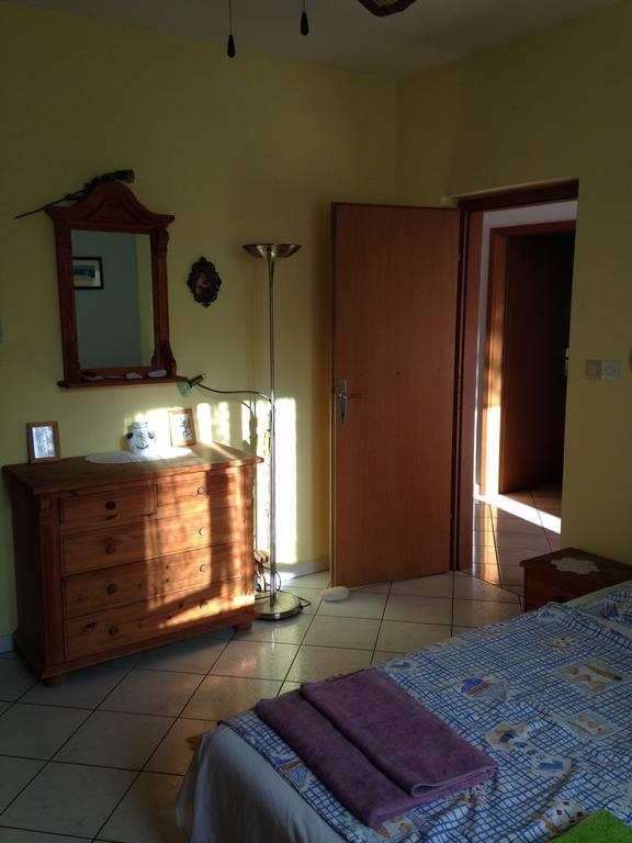 Apartments Vanda Vrboska Habitación foto